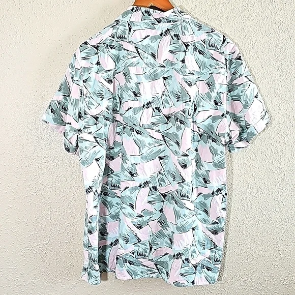 Stranger Things Short Sleeve Button-Down Shirt. - Picture 5 of 5